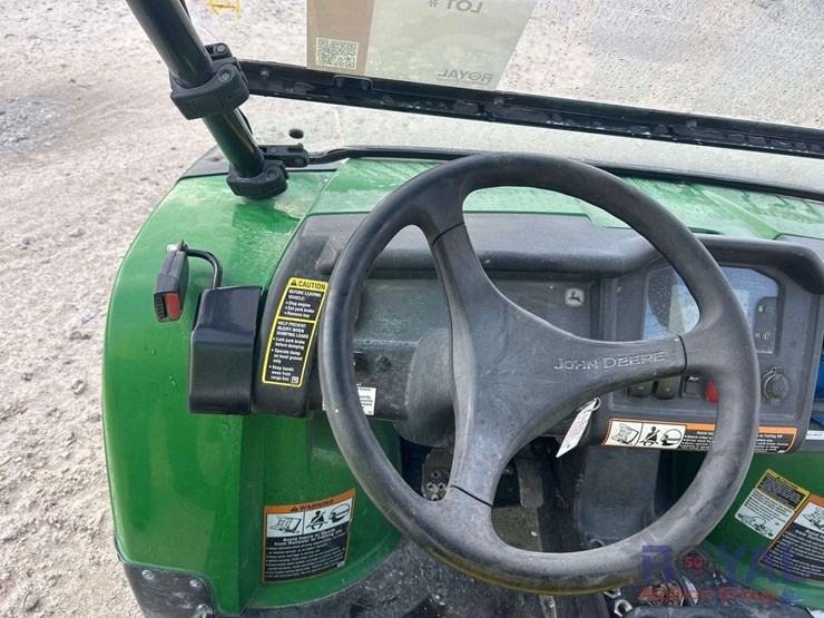 john-deere-gator-image-10