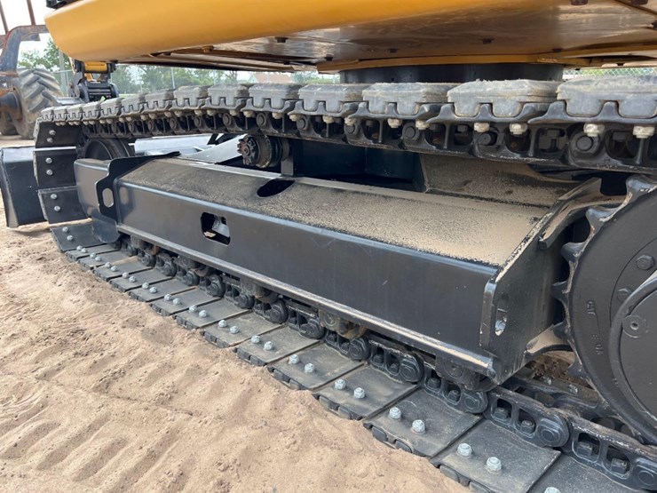 2017-caterpillar-307e2-image-16