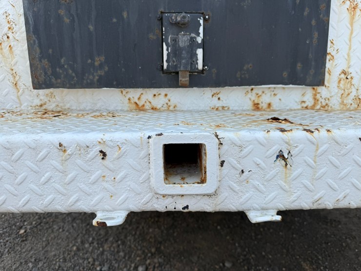 2012-ford-f750-image-10
