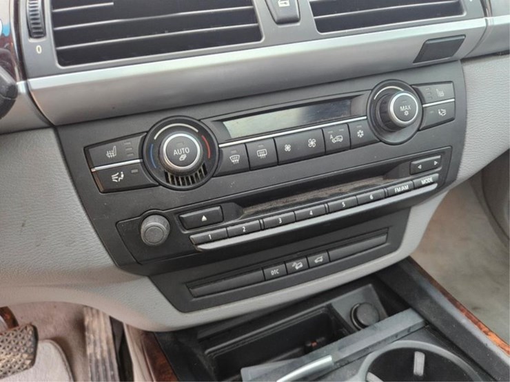 2007-bmw-x5-image-29