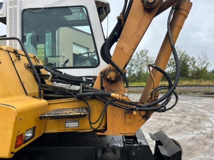 1999-liebherr-a308-image-32