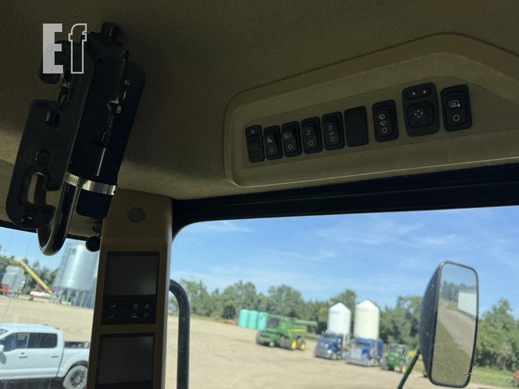 2009-john-deere-9770-sts-image-55