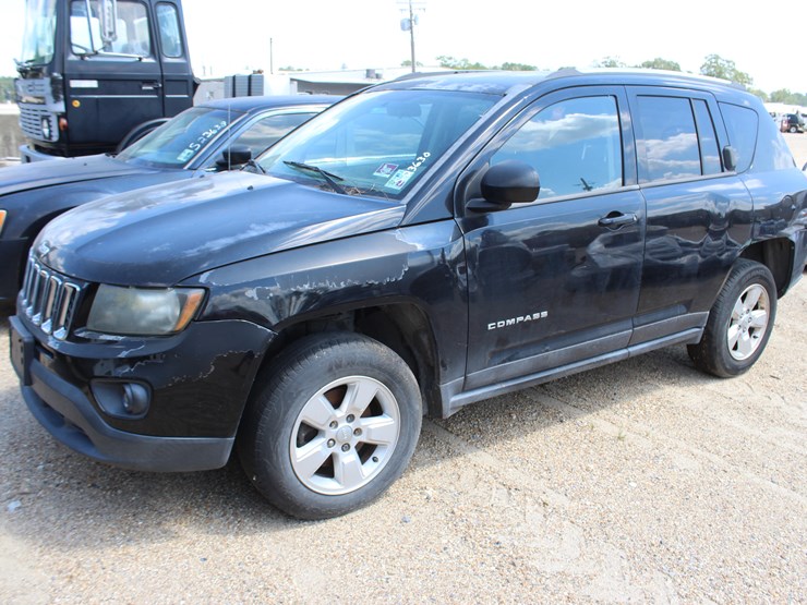2014-jeep-compass-image-11