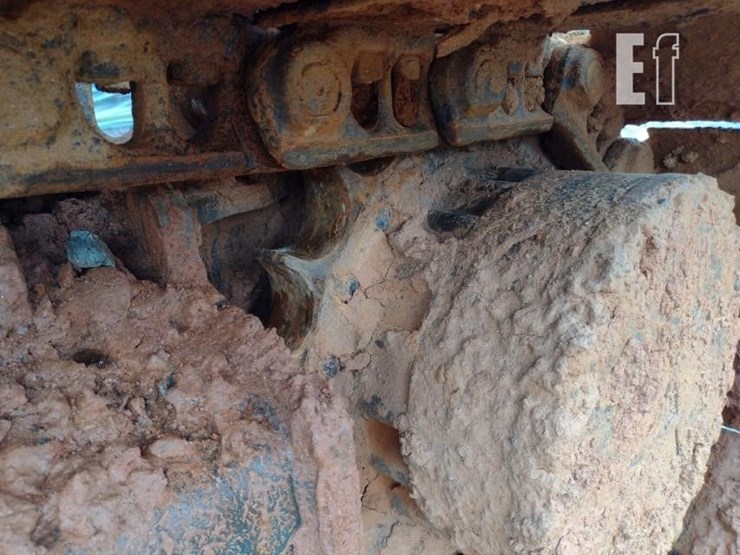 2017-komatsu-pc240-lc-11-image-34