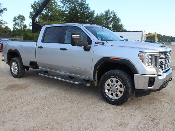 2021-gmc-k2500-image-2