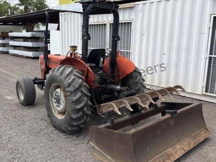massey-ferguson-263-image-8