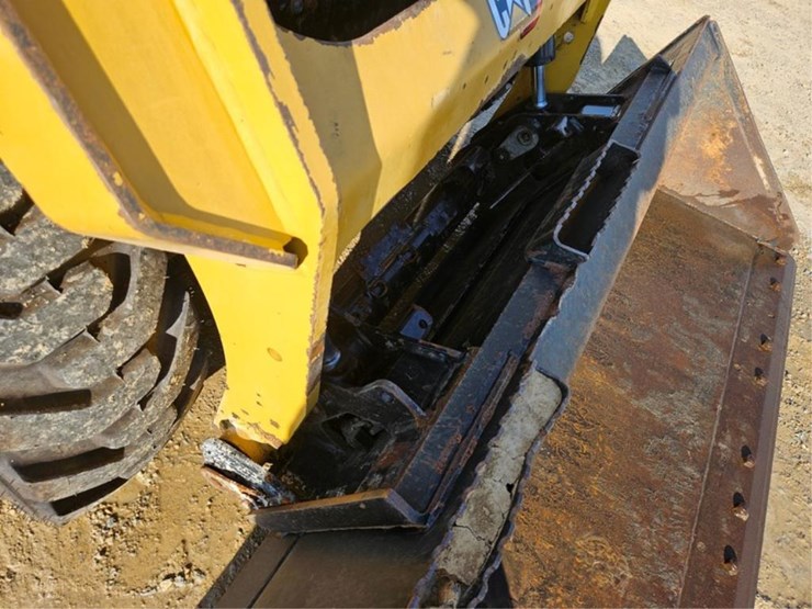 caterpillar-226d3-image-13