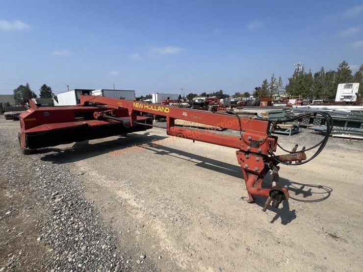 new-holland-1432-image-10