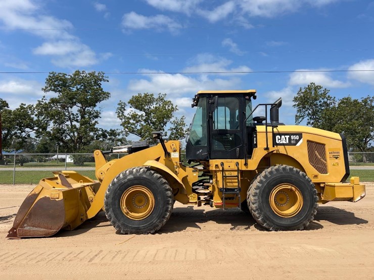 2018-caterpillar-950gc-image-1