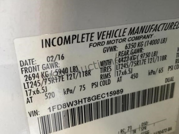 2016-ford-f350-image-15