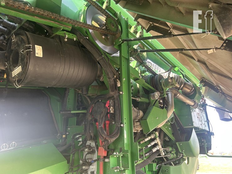 2015-john-deere-s680-image-25