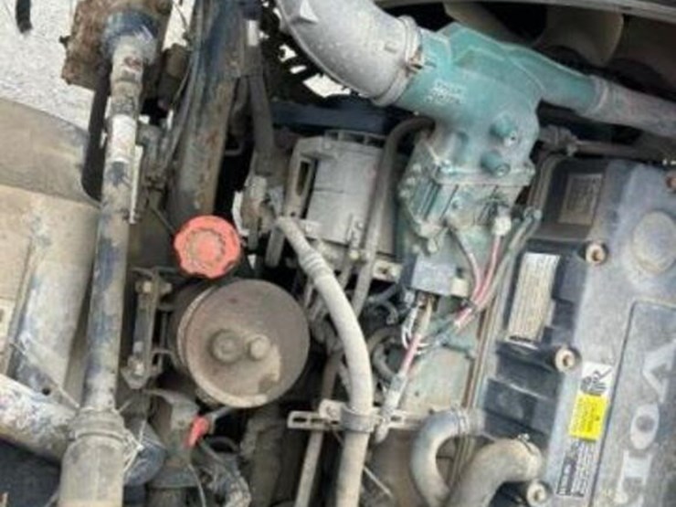 2005-volvo-tri/a-dump-truck-4v5k99gh55n391882-image-38