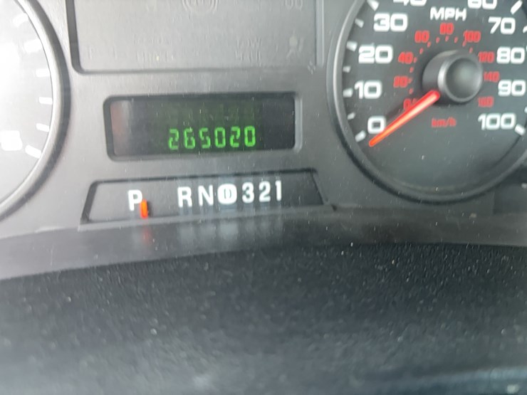 2005-ford-f350-image-25