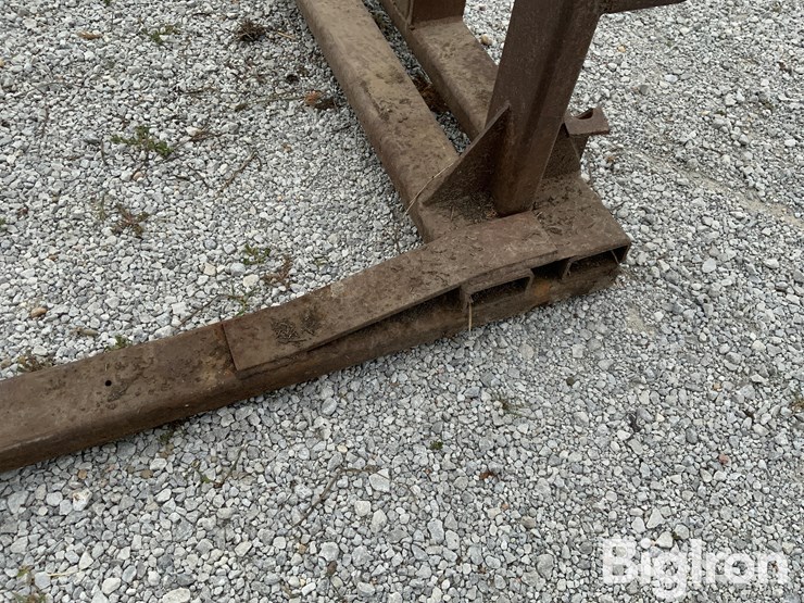 single-bale-fork-image-13