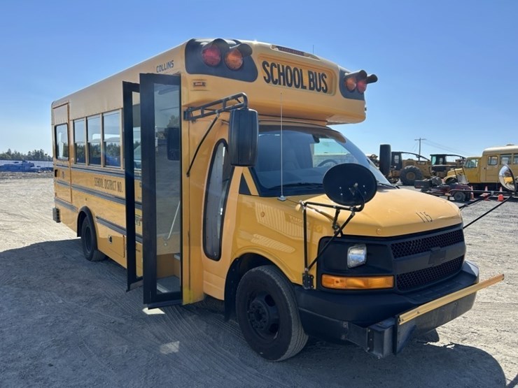 2008-chevrolet-express-school-bus-image-7