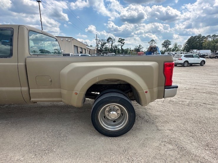 2003-ford-f450-image-12