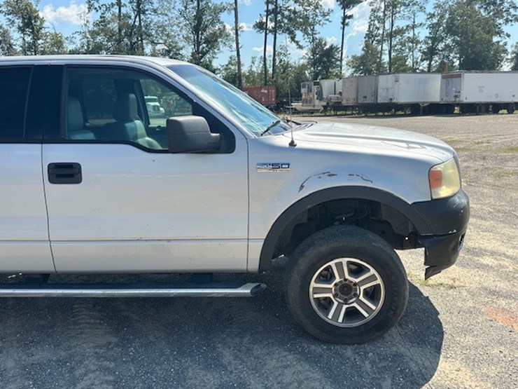 2004-ford-f150-image-17