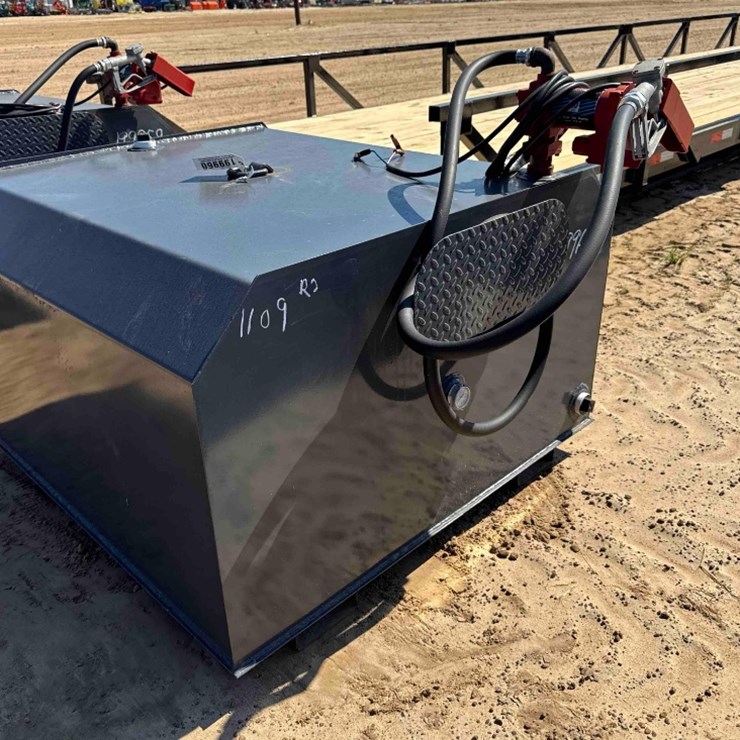 250 GALLON FUEL TANK