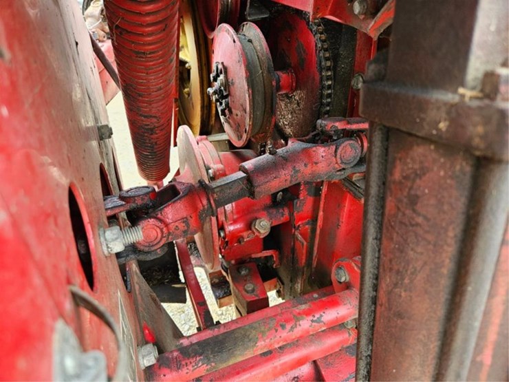 new-holland-489-image-22
