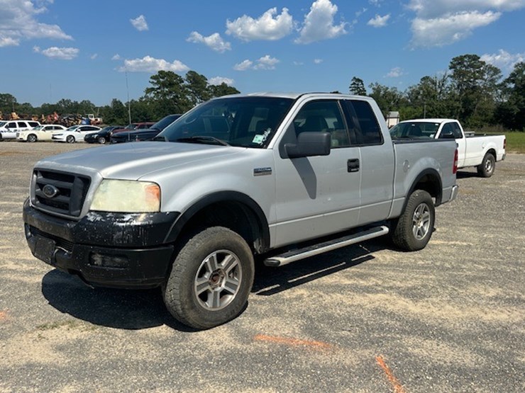 2004-ford-f150-image-1