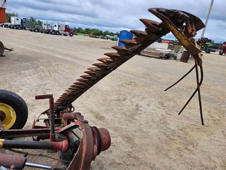 new-holland-456-image-16