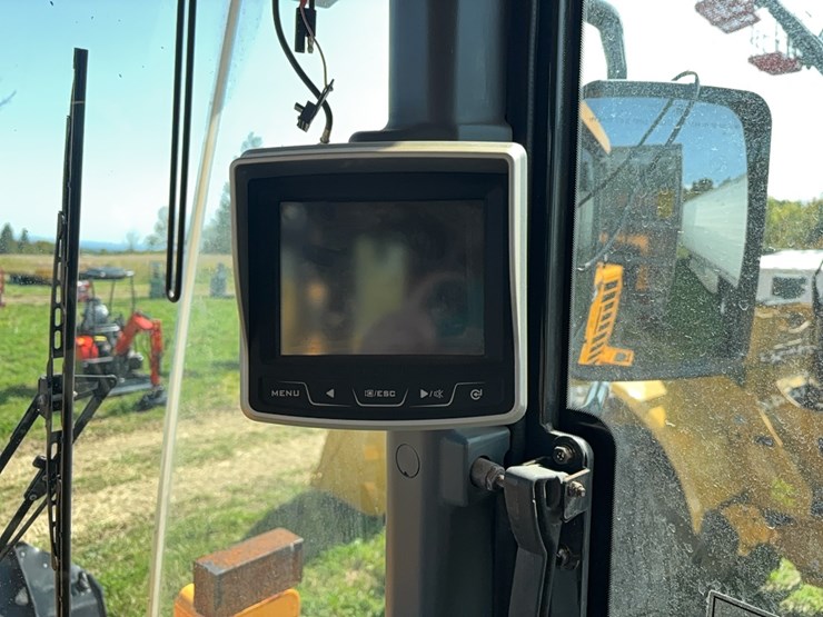 2015-hyundai-hl730-9a-image-19