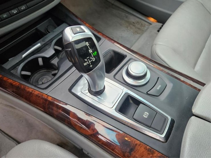 2007-bmw-x5-image-30