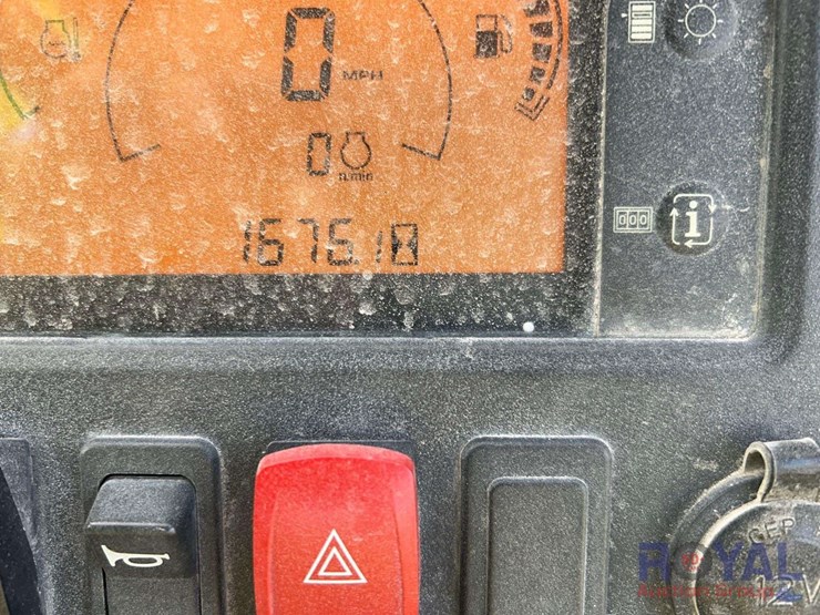 john-deere-gator-image-5