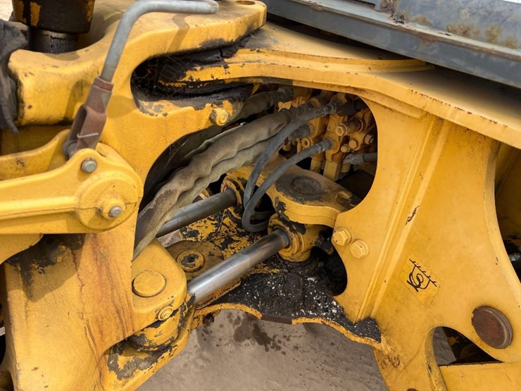 2002-deere-310g-image-34