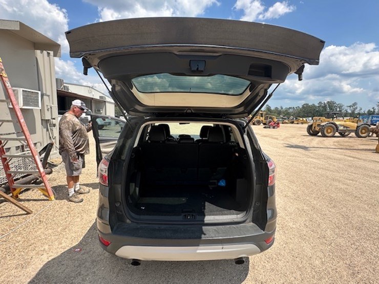 2017-ford-escape-image-9