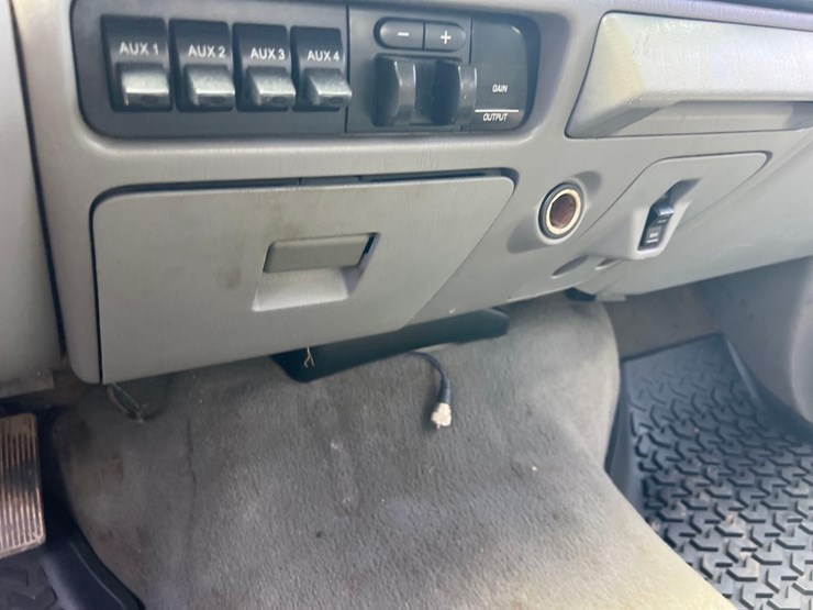 2006-ford-f450-xlt-image-37