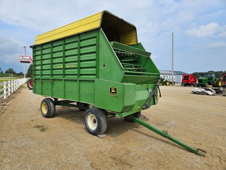 john-deere-714a-image-7