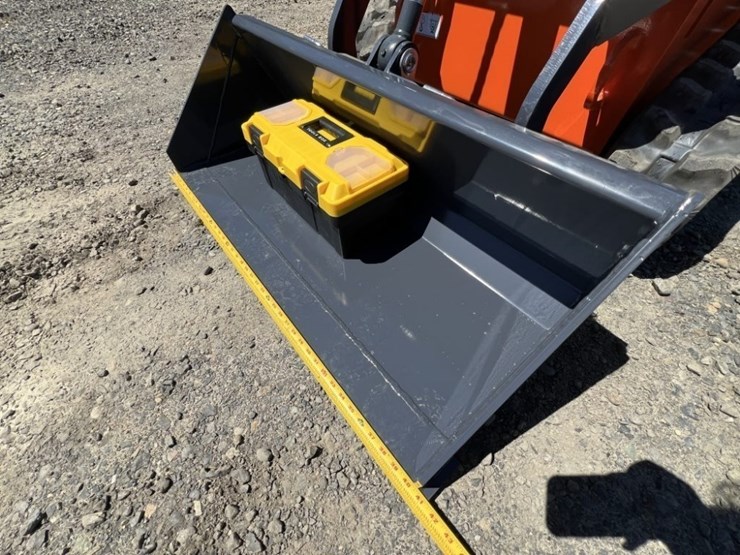 2025-tpm-t460-mini-compact-track-loader-image-9