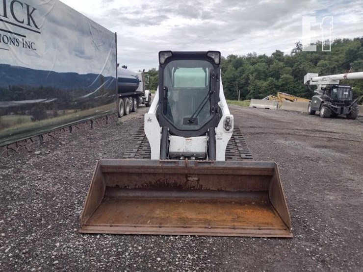 2019-bobcat-t770-image-2