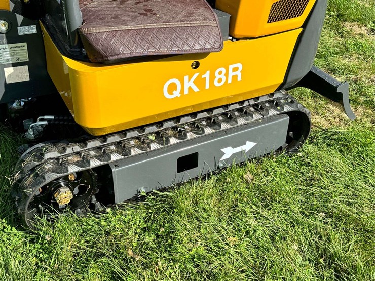 2025-cfg-industrial-qk18r-mini-excavator-...-unused-image-8