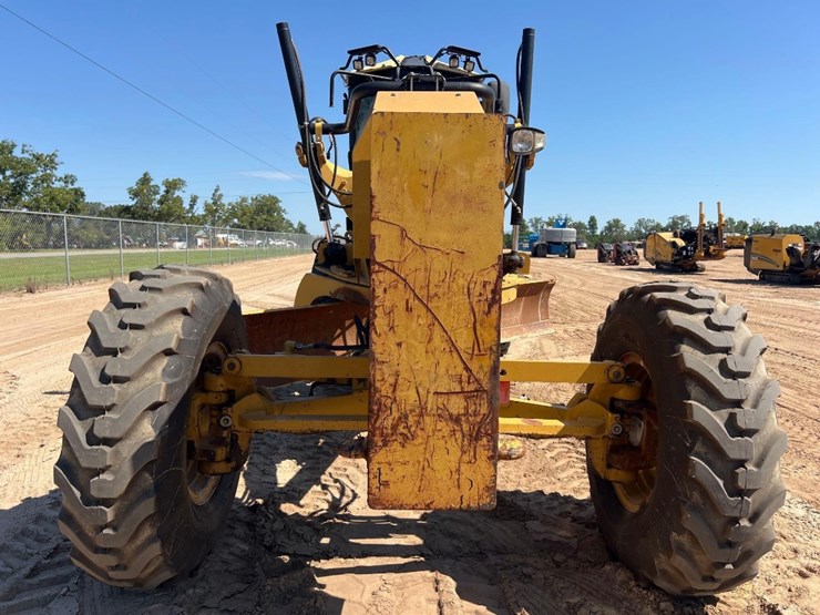 caterpillar-140m-image-7