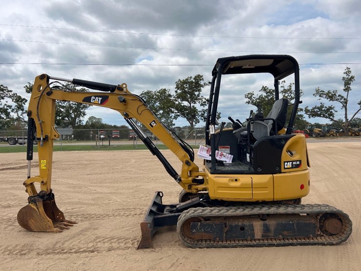 2020-caterpillar-303.5e2-cr-image-1