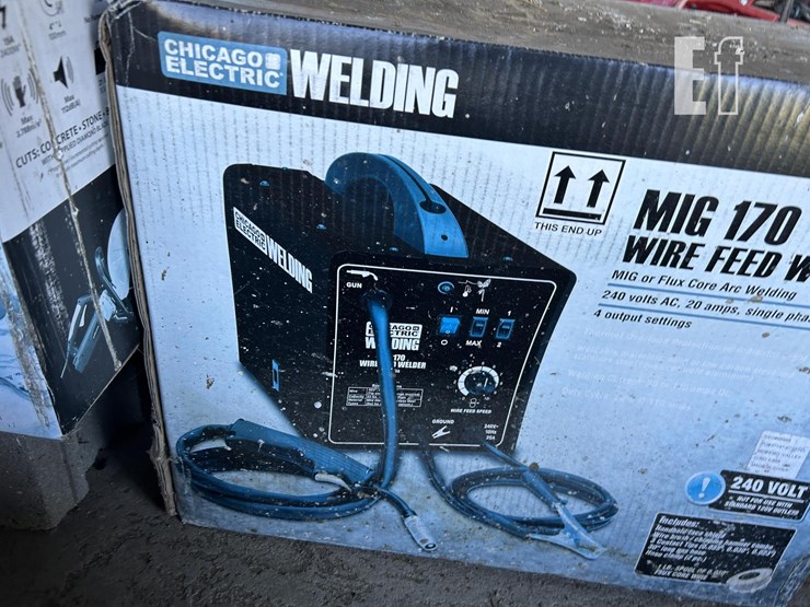 chicago-electric-mig-170-welder-image-6