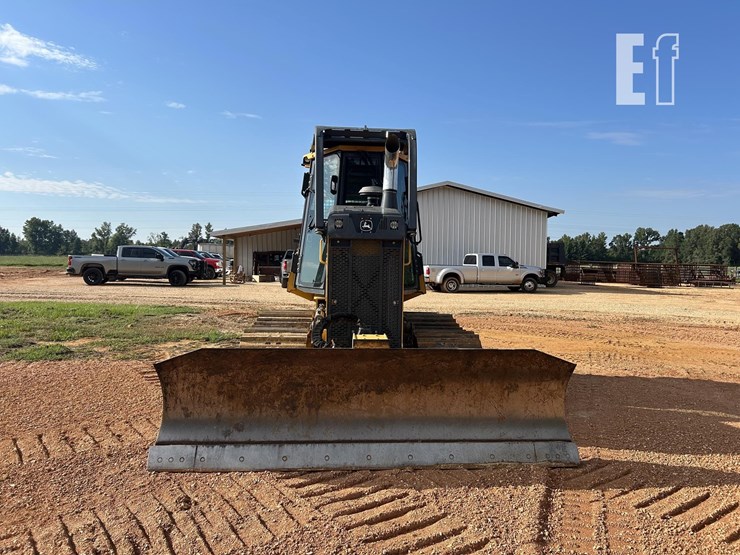 2022-deere-450k-lgp-image-6