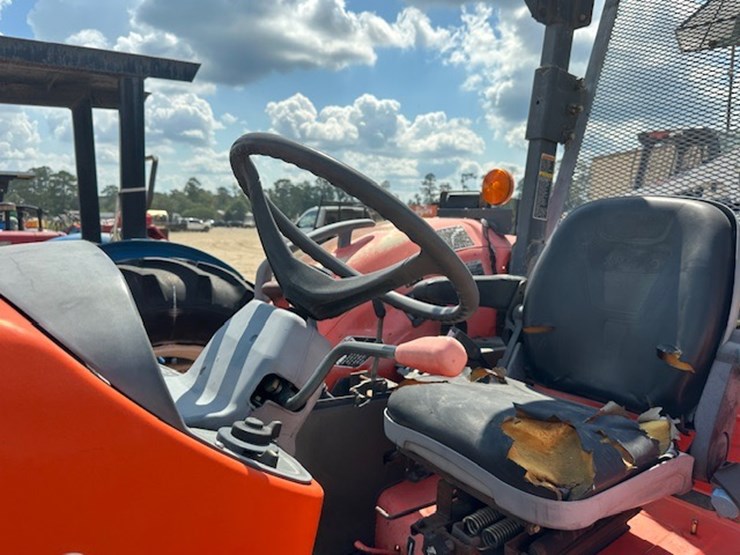 kubota-m8540f-image-22