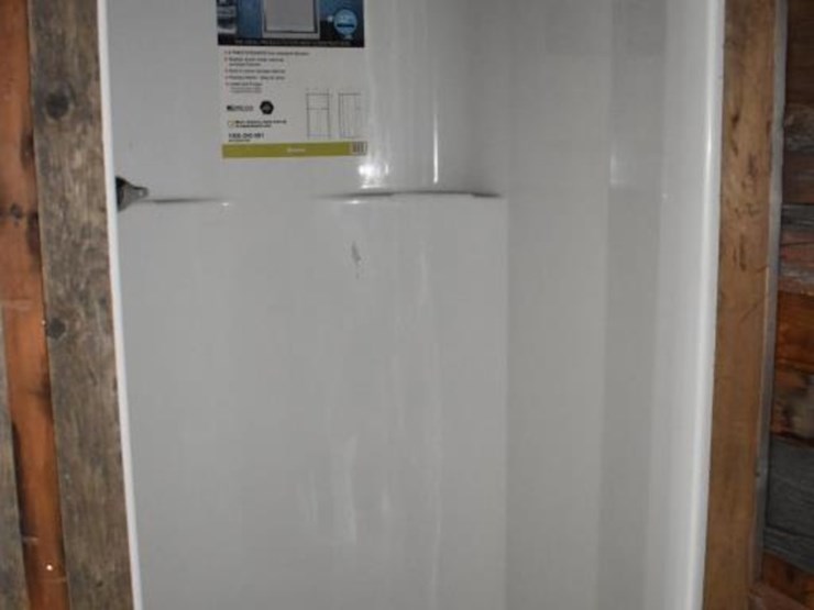 8'-x-19'-6"-cabin-w/-ac,-bathroom-and-electric-(keys-in-the-office)-(k)-image-7