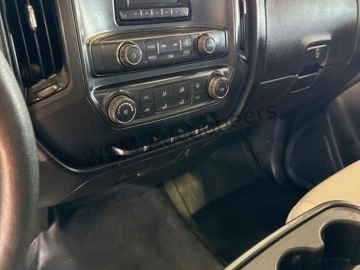 2014-chevrolet-silverado-1500-image-18