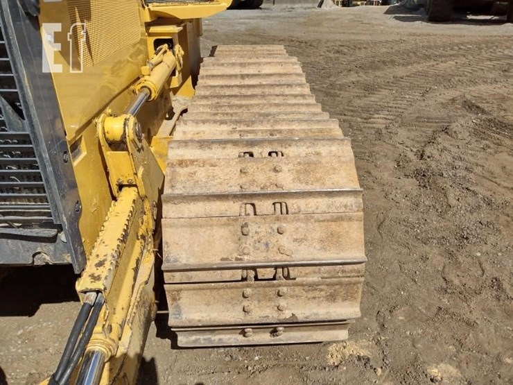 2004-deere-650h-image-27