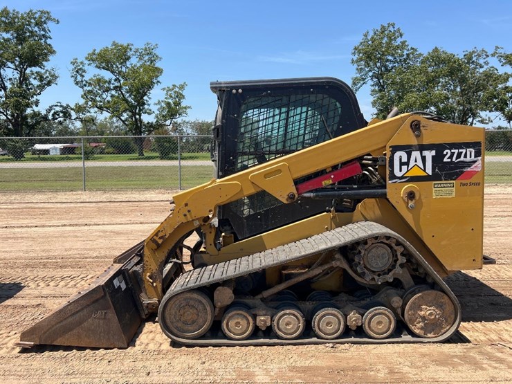 2016-caterpillar-277d-image-1