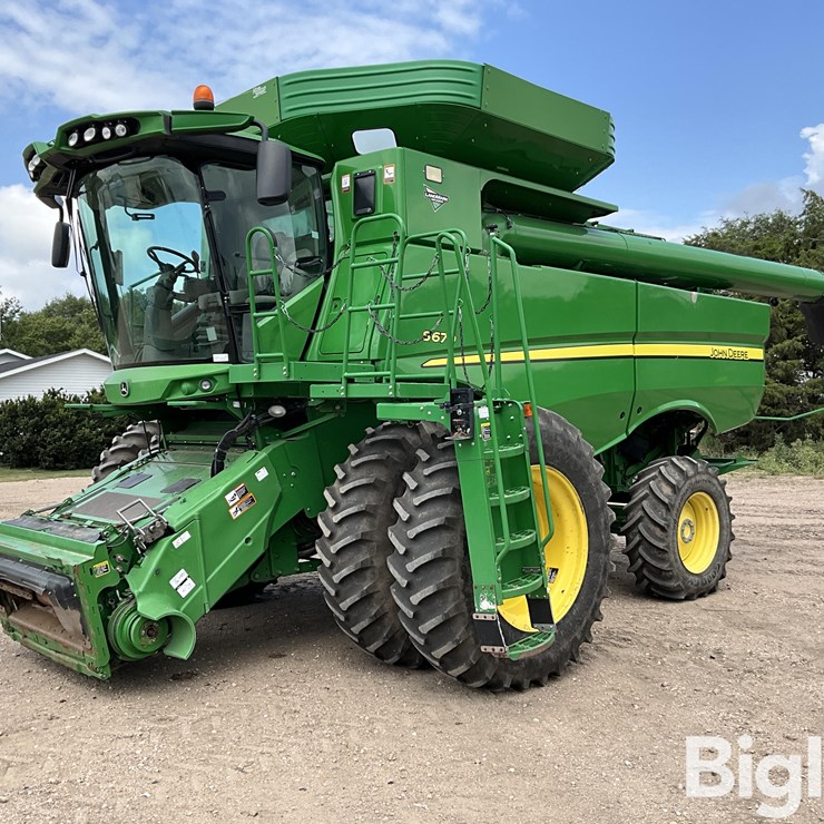 2013 JOHN DEERE S670