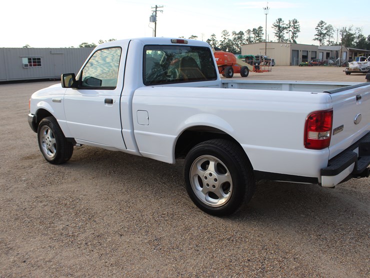 2009-ford-ranger-image-4