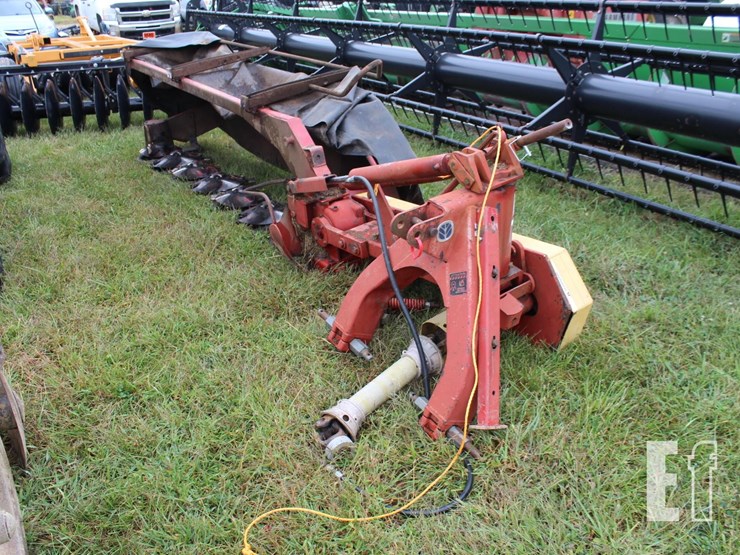 new-holland-617-image-1