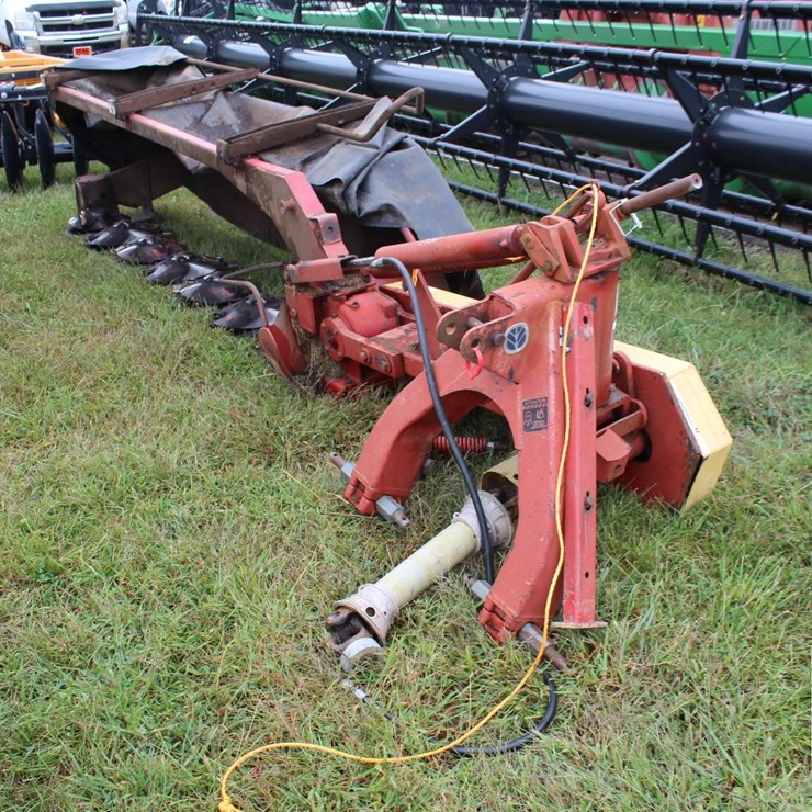 NEW HOLLAND 617