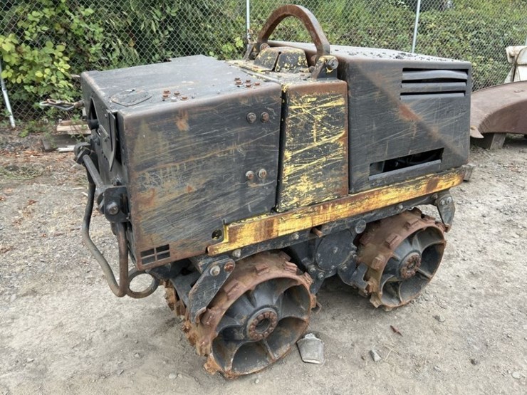 1998-bomag-bmp851-image-3