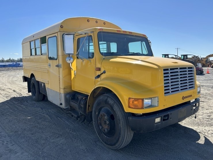 1991-international-4700-image-7